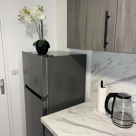 Nouveau T2 Cosy, Calme Proche De Commerce & Paris Appartement
